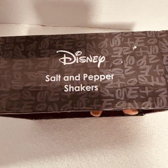 DISNEY SALT AND PEPPER DISLILO/STITCH  NEW IN BOC - Picture 2 of 3